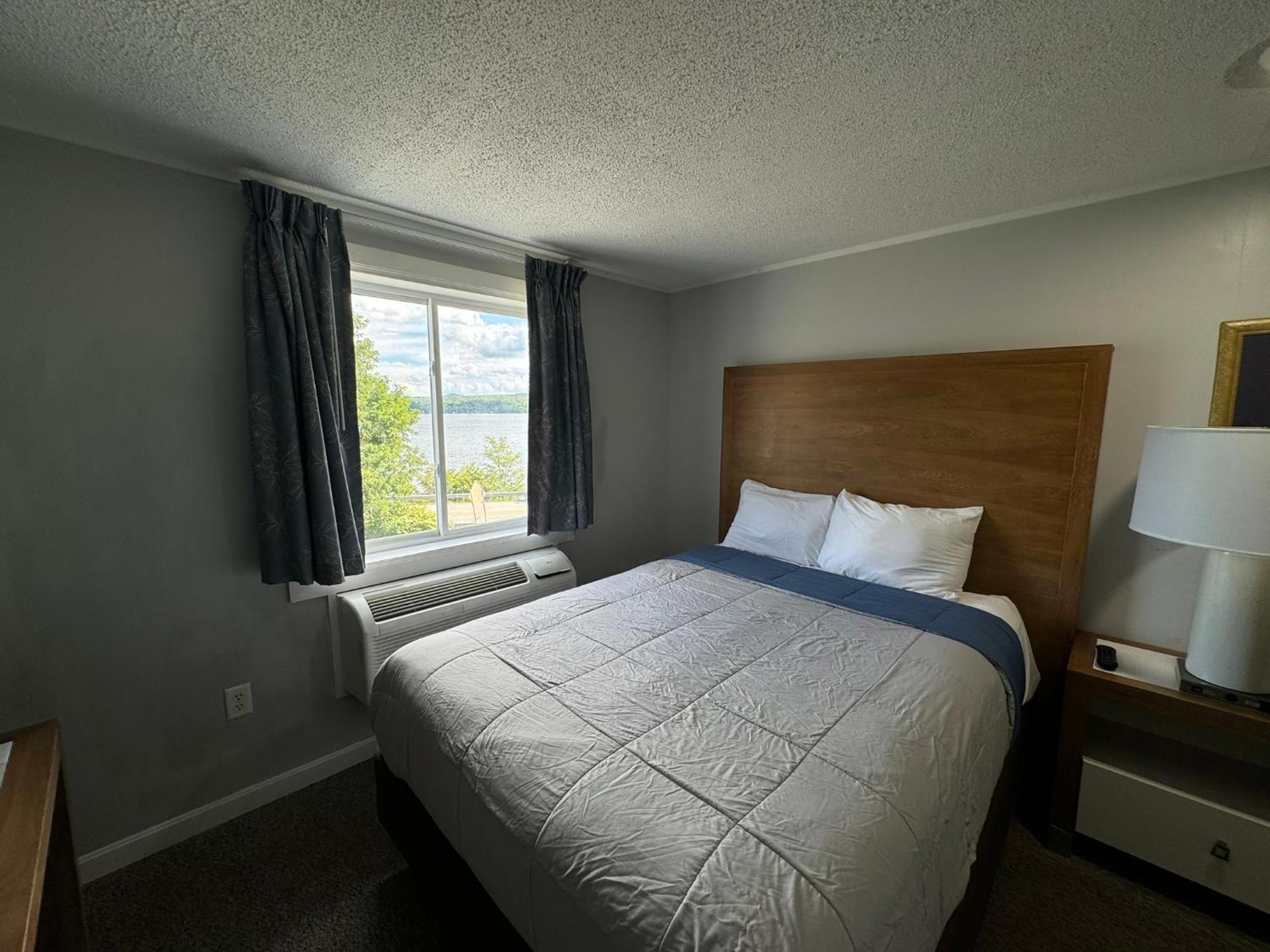 Winnisquam Lake Inn Tilton Exteriér fotografie